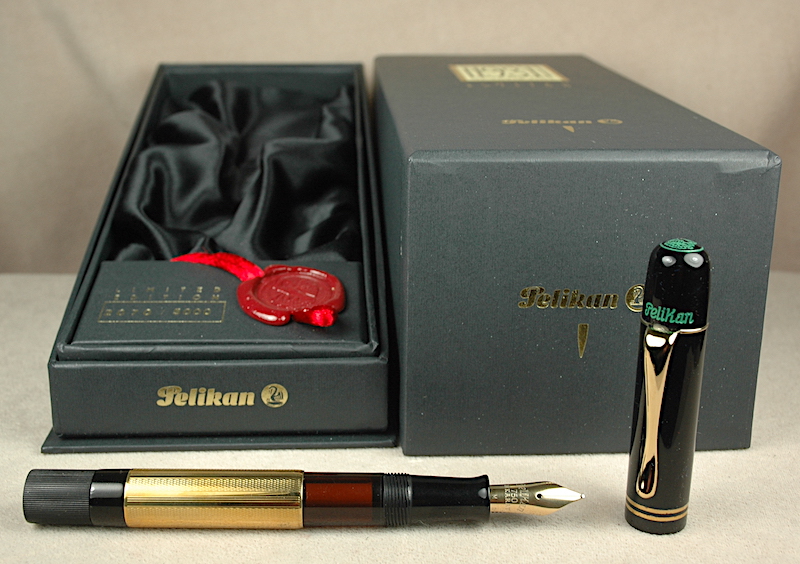 Pre-Owned Pens: 5289: Pelikan: Originals 1931 Of Their Time